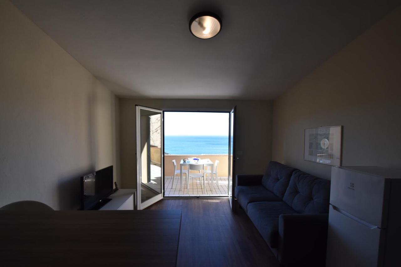 Grotta Azzurra Apartment - Cavoli - Terrazza Vista Mare, Clima E Parcheggio San Piero in Campo  Extérieur photo